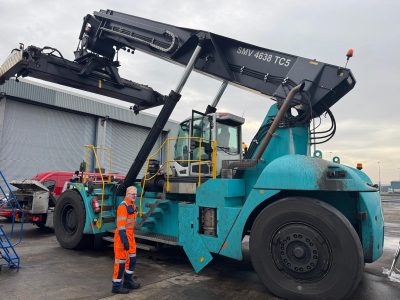 Carbon Clean Korea - UK Distributor installs the DCS-20 Pro for Associated British Ports (ABP)